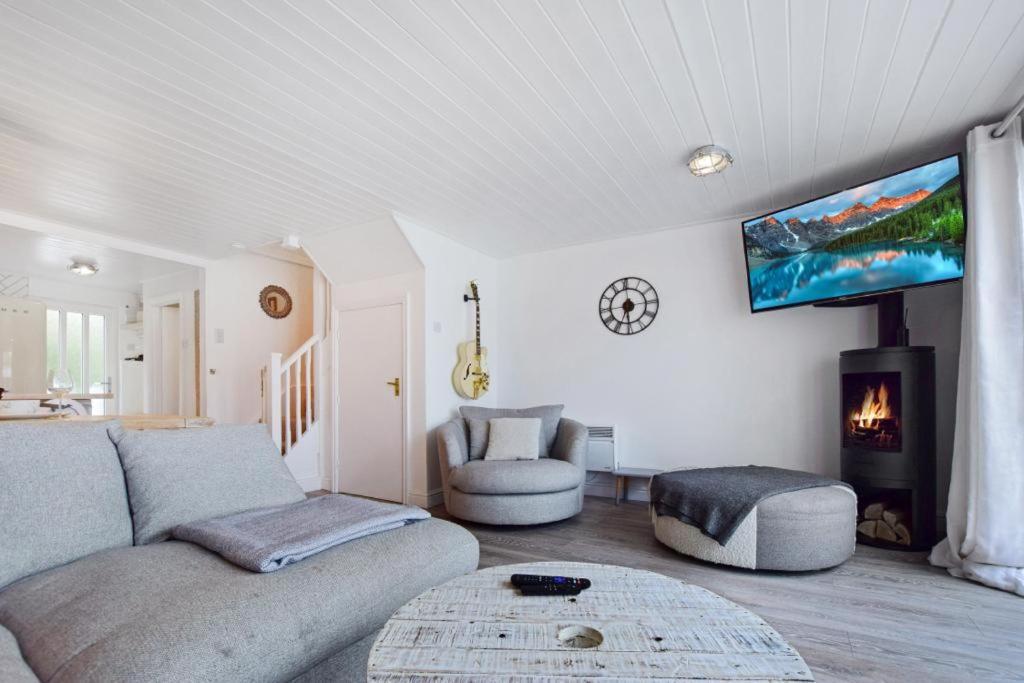 Luxury Lodge In The Heart Of The Cotswolds Cirencester Buitenkant foto
